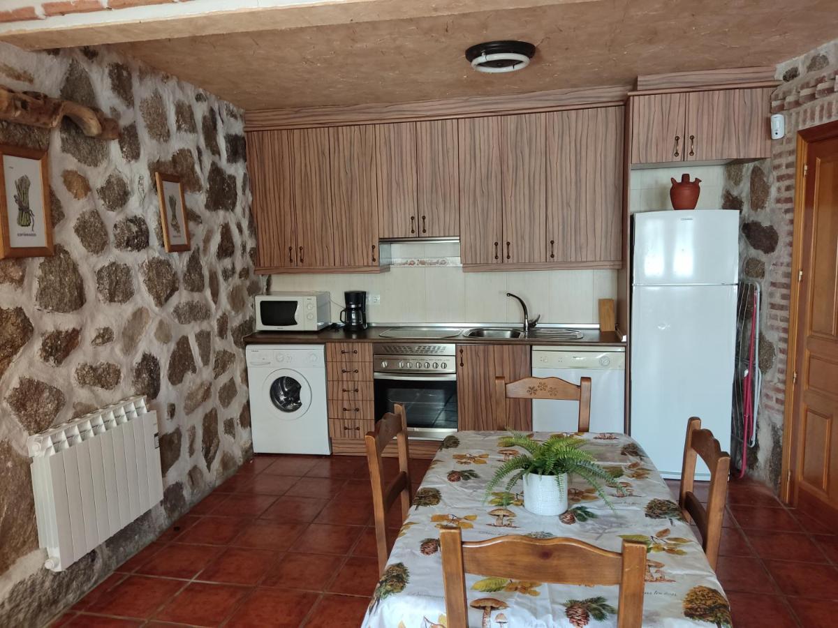 Casa Rural El Pajar Navaluenga Kültér fotó